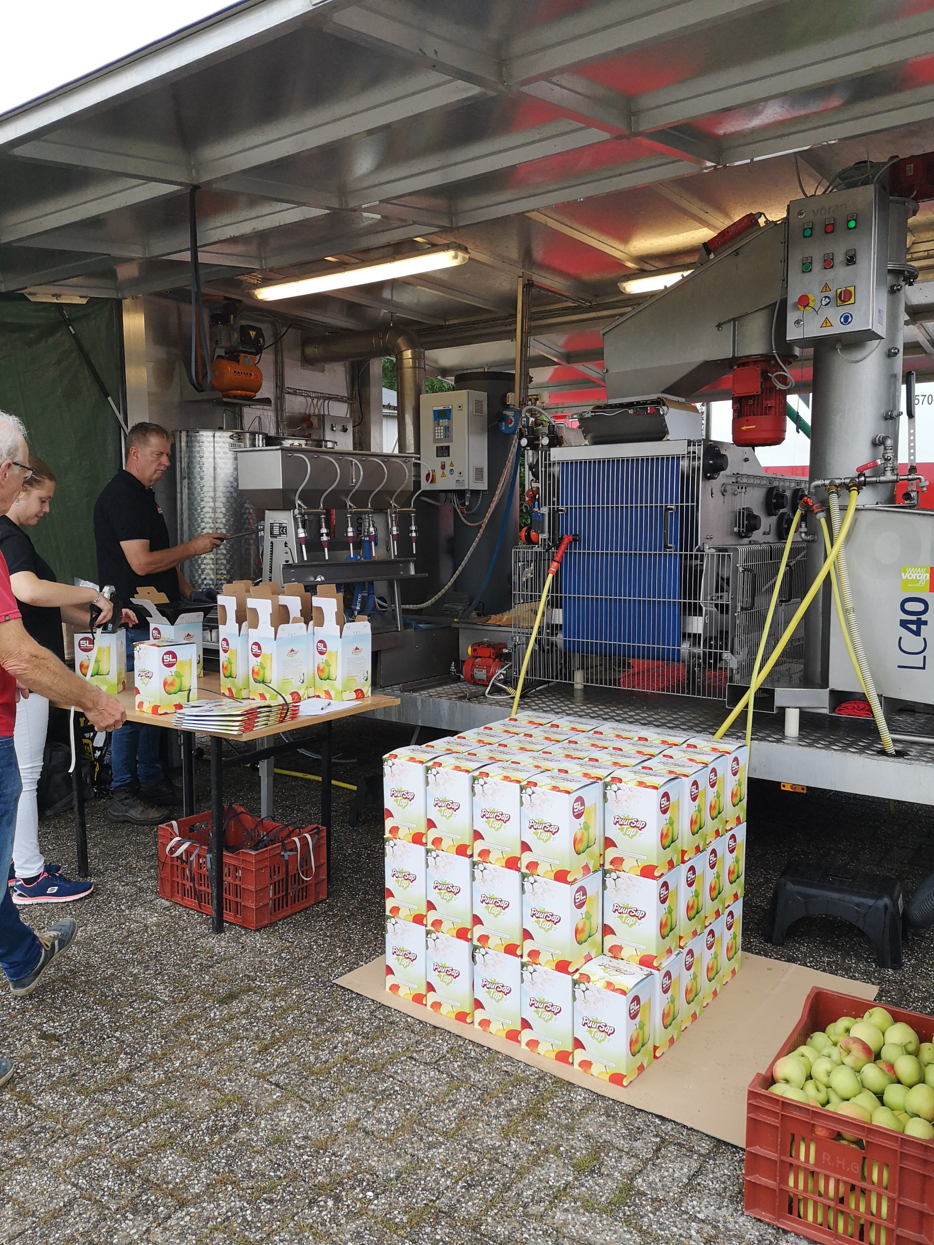 Pakken appels- en perensap Huiskamp Sapmobiel